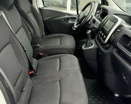 Рено Трафик, объемом двигателя 2 л и пробегом 250 тыс. км за 18500 $, фото 26 на Automoto.ua