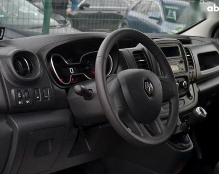 Рено Трафик, объемом двигателя 2 л и пробегом 210 тыс. км за 18955 $, фото 22 на Automoto.ua