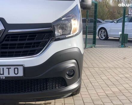 Рено Трафік, об'ємом двигуна 2 л та пробігом 209 тис. км за 16955 $, фото 6 на Automoto.ua