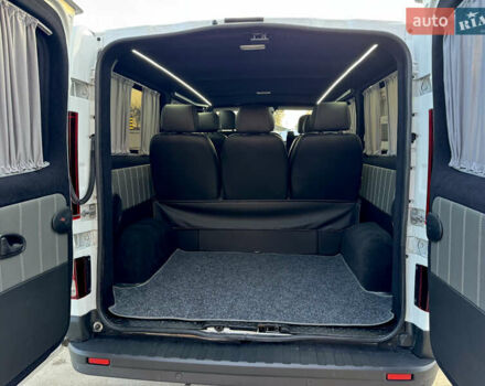 Рено Трафик, объемом двигателя 2 л и пробегом 117 тыс. км за 26999 $, фото 35 на Automoto.ua