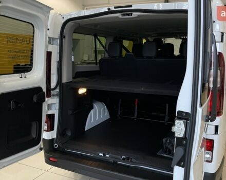 Рено Трафик, объемом двигателя 2 л и пробегом 0 тыс. км за 41555 $, фото 10 на Automoto.ua