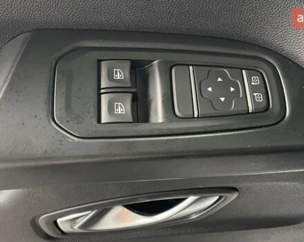 Рено Трафик, объемом двигателя 2 л и пробегом 0 тыс. км за 34459 $, фото 6 на Automoto.ua