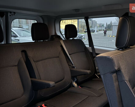 Рено Трафик, объемом двигателя 2 л и пробегом 0 тыс. км за 40327 $, фото 23 на Automoto.ua