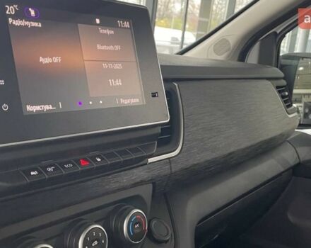 Рено Трафик, объемом двигателя 2 л и пробегом 0 тыс. км за 34459 $, фото 10 на Automoto.ua