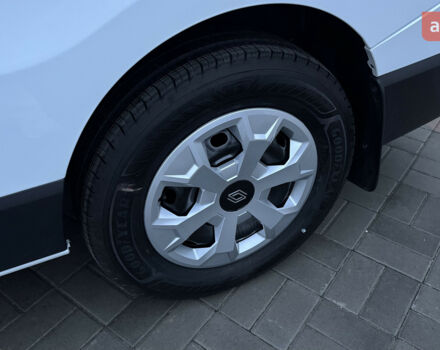 Рено Трафик, объемом двигателя 2 л и пробегом 0 тыс. км за 40327 $, фото 29 на Automoto.ua