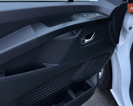 Рено Трафик, объемом двигателя 2 л и пробегом 0 тыс. км за 40327 $, фото 12 на Automoto.ua