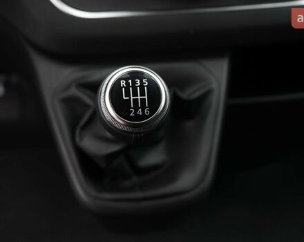 Рено Трафик, объемом двигателя 2 л и пробегом 0 тыс. км за 42551 $, фото 16 на Automoto.ua