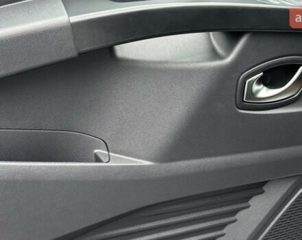 Рено Трафик, объемом двигателя 2 л и пробегом 0 тыс. км за 43360 $, фото 11 на Automoto.ua