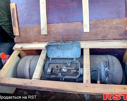 Рено Трафик, объемом двигателя 2.2 л и пробегом 0 тыс. км за 1000 $, фото 2 на Automoto.ua