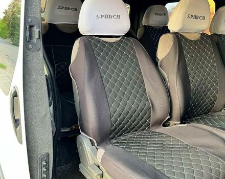 Рено Трафик, объемом двигателя 1.9 л и пробегом 0 тыс. км за 6250 $, фото 8 на Automoto.ua