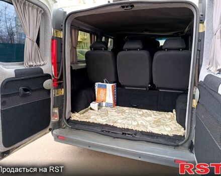 Рено Трафік, об'ємом двигуна 2.5 л та пробігом 281 тис. км за 8900 $, фото 4 на Automoto.ua