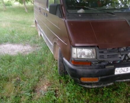 Рено Трафик, объемом двигателя 2 л и пробегом 345 тыс. км за 1500 $, фото 1 на Automoto.ua