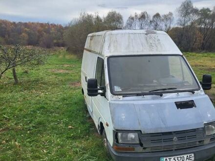 Рено Трафік, об'ємом двигуна 2.5 л та пробігом 400 тис. км за 700 $, фото 1 на Automoto.ua