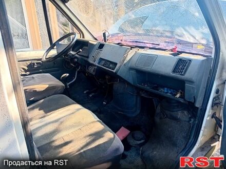 Рено Трафік 1998 у Снигиревке на Automoto.ua Рено Трафік, об'ємом двигуна 2.2 л та пробігом 0 тис. км за 1000 $, фото 1 на Automoto.ua