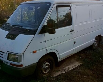 Рено Трафик, объемом двигателя 25 л и пробегом 0 тыс. км за 1200 $, фото 1 на Automoto.ua