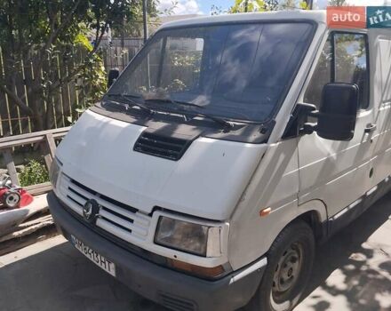 Рено Трафик, объемом двигателя 2.5 л и пробегом 250 тыс. км за 2200 $, фото 1 на Automoto.ua