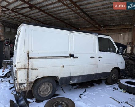 Рено Трафік, об'ємом двигуна 0 л та пробігом 300 тис. км за 1700 $, фото 1 на Automoto.ua