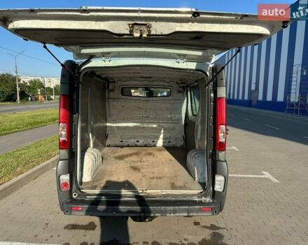 Рено Трафик, объемом двигателя 2.5 л и пробегом 355 тыс. км за 6950 $, фото 1 на Automoto.ua