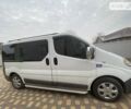 Белый Рено Трафик пасс., объемом двигателя 2 л и пробегом 188 тыс. км за 11000 $, фото 3 на Automoto.ua