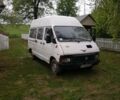 Белый Рено Трафик пасс., объемом двигателя 1.7 л и пробегом 395 тыс. км за 1650 $, фото 1 на Automoto.ua