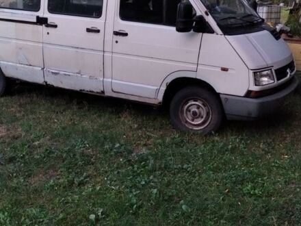 Білий Рено Трафік пас., об'ємом двигуна 2.5 л та пробігом 340 тис. км за 1500 $, фото 1 на Automoto.ua