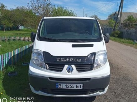 Белый Рено Трафик пасс., объемом двигателя 0 л и пробегом 230 тыс. км за 13500 $, фото 1 на Automoto.ua