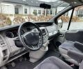 Черный Рено Трафик пасс., объемом двигателя 2 л и пробегом 210 тыс. км за 3500 $, фото 5 на Automoto.ua