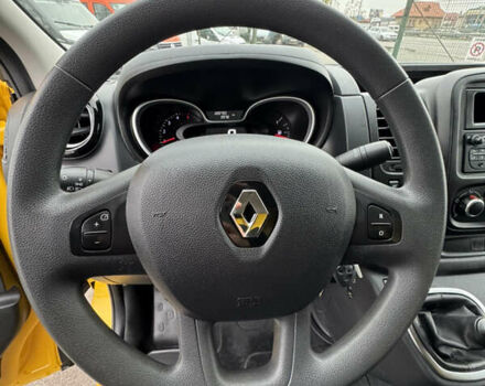 Жовтий Рено Трафік, об'ємом двигуна 2 л та пробігом 220 тис. км за 18900 $, фото 17 на Automoto.ua