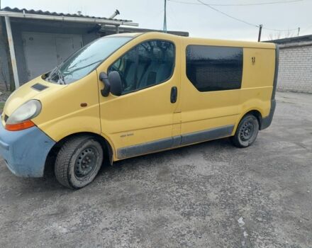 Желтый Рено Трафик, объемом двигателя 0 л и пробегом 250 тыс. км за 3500 $, фото 1 на Automoto.ua