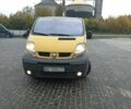 Желтый Рено Трафик, объемом двигателя 1.9 л и пробегом 573 тыс. км за 5500 $, фото 1 на Automoto.ua