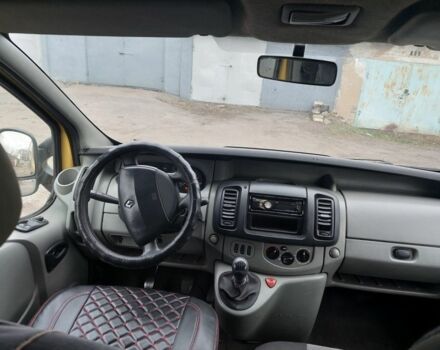 Желтый Рено Трафик, объемом двигателя 0 л и пробегом 250 тыс. км за 3500 $, фото 6 на Automoto.ua