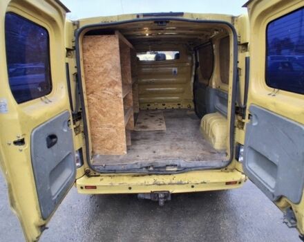 Желтый Рено Трафик, объемом двигателя 0 л и пробегом 320 тыс. км за 3444 $, фото 5 на Automoto.ua