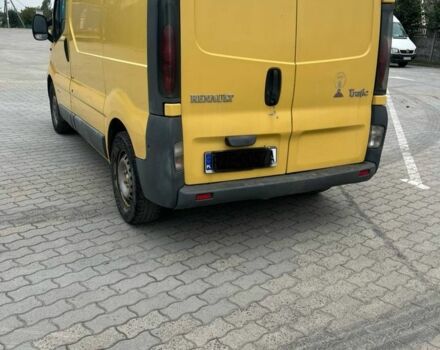 Желтый Рено Трафик, объемом двигателя 1.9 л и пробегом 400 тыс. км за 2700 $, фото 6 на Automoto.ua