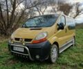 Желтый Рено Трафик, объемом двигателя 1.9 л и пробегом 300 тыс. км за 8500 $, фото 1 на Automoto.ua