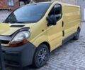 Желтый Рено Трафик, объемом двигателя 1.9 л и пробегом 420 тыс. км за 5000 $, фото 2 на Automoto.ua