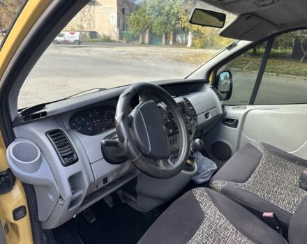 Жовтий Рено Трафік, об'ємом двигуна 1.9 л та пробігом 400 тис. км за 6300 $, фото 3 на Automoto.ua