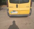 Желтый Рено Трафик, объемом двигателя 1.87 л и пробегом 330 тыс. км за 5800 $, фото 2 на Automoto.ua