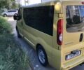 Желтый Рено Трафик, объемом двигателя 2 л и пробегом 430 тыс. км за 10500 $, фото 1 на Automoto.ua