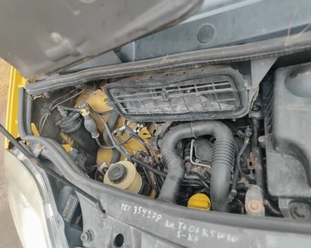 Желтый Рено Трафик, объемом двигателя 1.9 л и пробегом 410 тыс. км за 3950 $, фото 17 на Automoto.ua