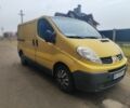 Желтый Рено Трафик, объемом двигателя 1.9 л и пробегом 410 тыс. км за 3950 $, фото 3 на Automoto.ua