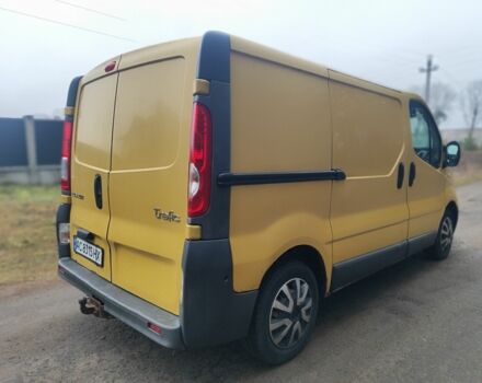 Желтый Рено Трафик, объемом двигателя 1.9 л и пробегом 410 тыс. км за 3950 $, фото 4 на Automoto.ua