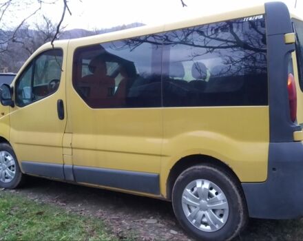 Желтый Рено Трафик, объемом двигателя 1.9 л и пробегом 374 тыс. км за 5200 $, фото 5 на Automoto.ua