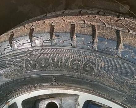 Желтый Рено Трафик, объемом двигателя 1.9 л и пробегом 450 тыс. км за 5700 $, фото 10 на Automoto.ua