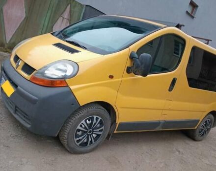 Желтый Рено Трафик, объемом двигателя 1.9 л и пробегом 303 тыс. км за 5200 $, фото 4 на Automoto.ua