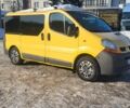 Желтый Рено Трафик, объемом двигателя 1.9 л и пробегом 300 тыс. км за 6200 $, фото 2 на Automoto.ua