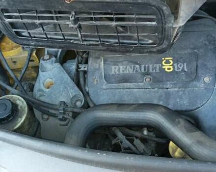 Желтый Рено Трафик, объемом двигателя 1.87 л и пробегом 390 тыс. км за 6500 $, фото 8 на Automoto.ua