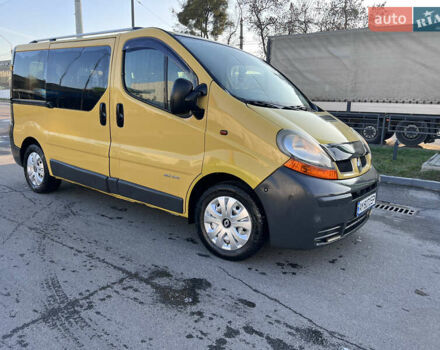 Желтый Рено Трафик, объемом двигателя 1.87 л и пробегом 421 тыс. км за 5999 $, фото 1 на Automoto.ua