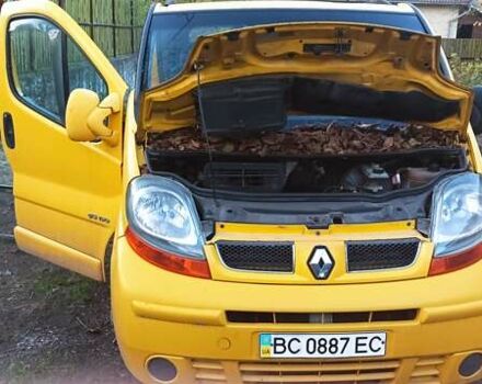 Желтый Рено Трафик, объемом двигателя 1.87 л и пробегом 390 тыс. км за 6500 $, фото 10 на Automoto.ua