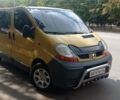 Желтый Рено Трафик, объемом двигателя 1.9 л и пробегом 415 тыс. км за 8900 $, фото 1 на Automoto.ua