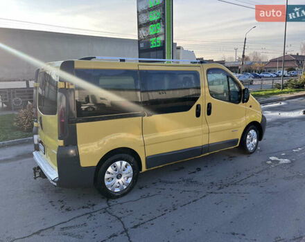 Желтый Рено Трафик, объемом двигателя 1.87 л и пробегом 421 тыс. км за 5999 $, фото 8 на Automoto.ua